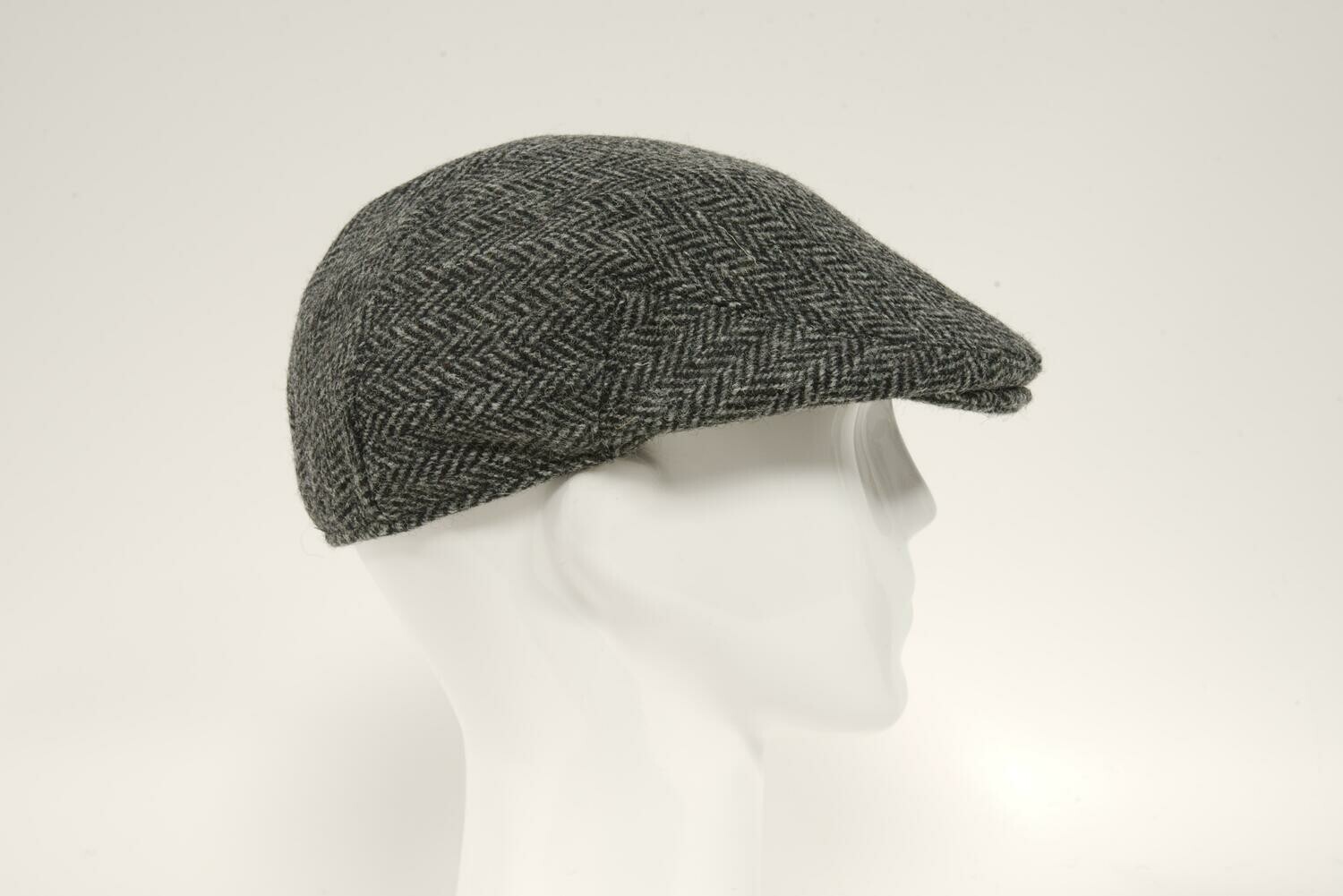 Harris Tweed Flat Cap | HB64 FW4615 – Harris Tweed Flat Cap | HB64 ...