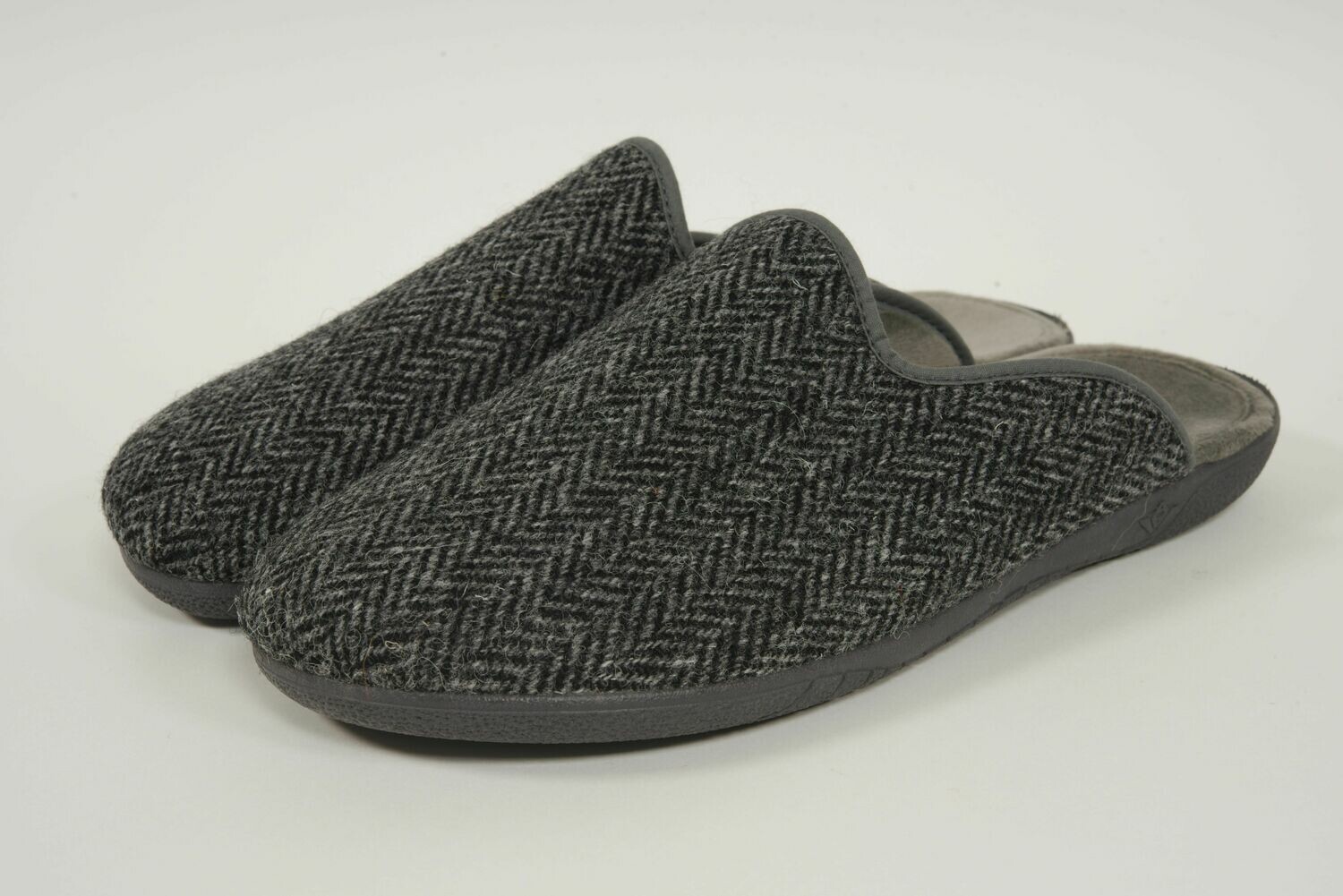 Harris tweed sales slippers men s matalan