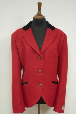 Harris Tweed Louise Jacket | Plain Red (Crest Buttons)