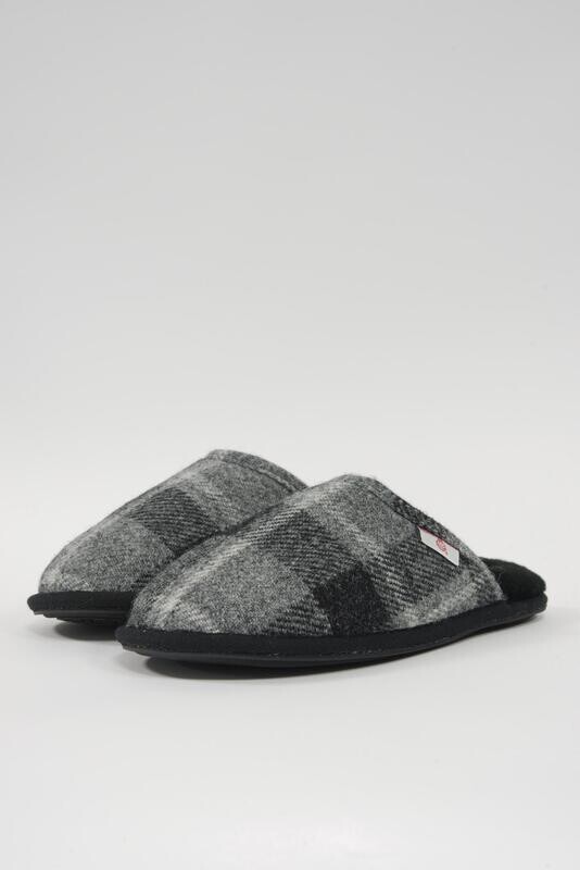 Harris Tweed William Slippers | Black Tartan Check