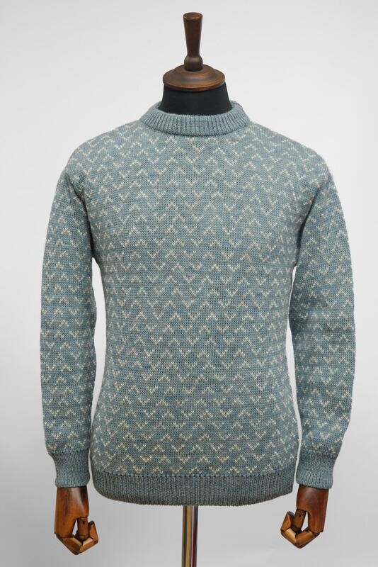 Unisex Saxon Jumper | Summerstorm/White