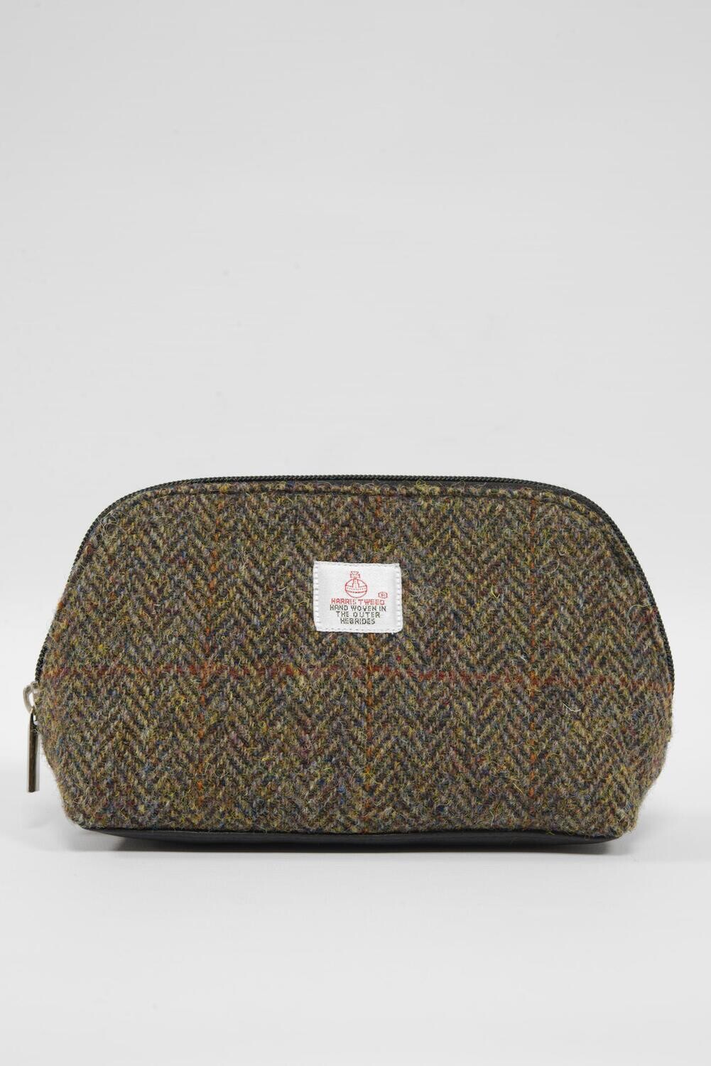 Harris Tweed Cosmetic Bag Style 2 HB40 Harris Tweed Cosmetic Bag Style 2 HB40 Harris