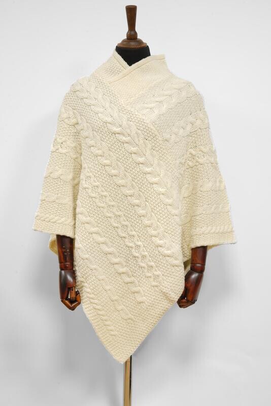 V-Neck Poncho | Ecru