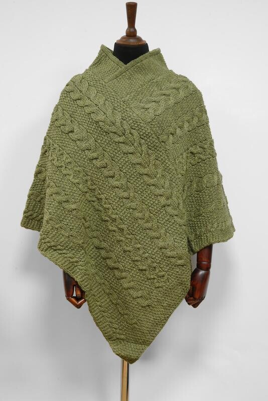 V-Neck Poncho | Green