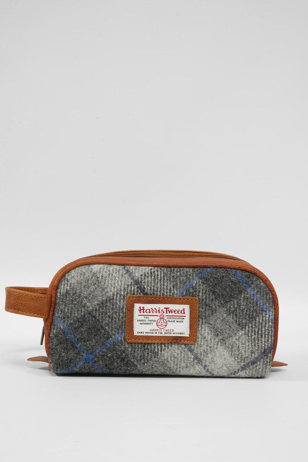 Harris Tweed Small Washbag A0187 C Tan Leather