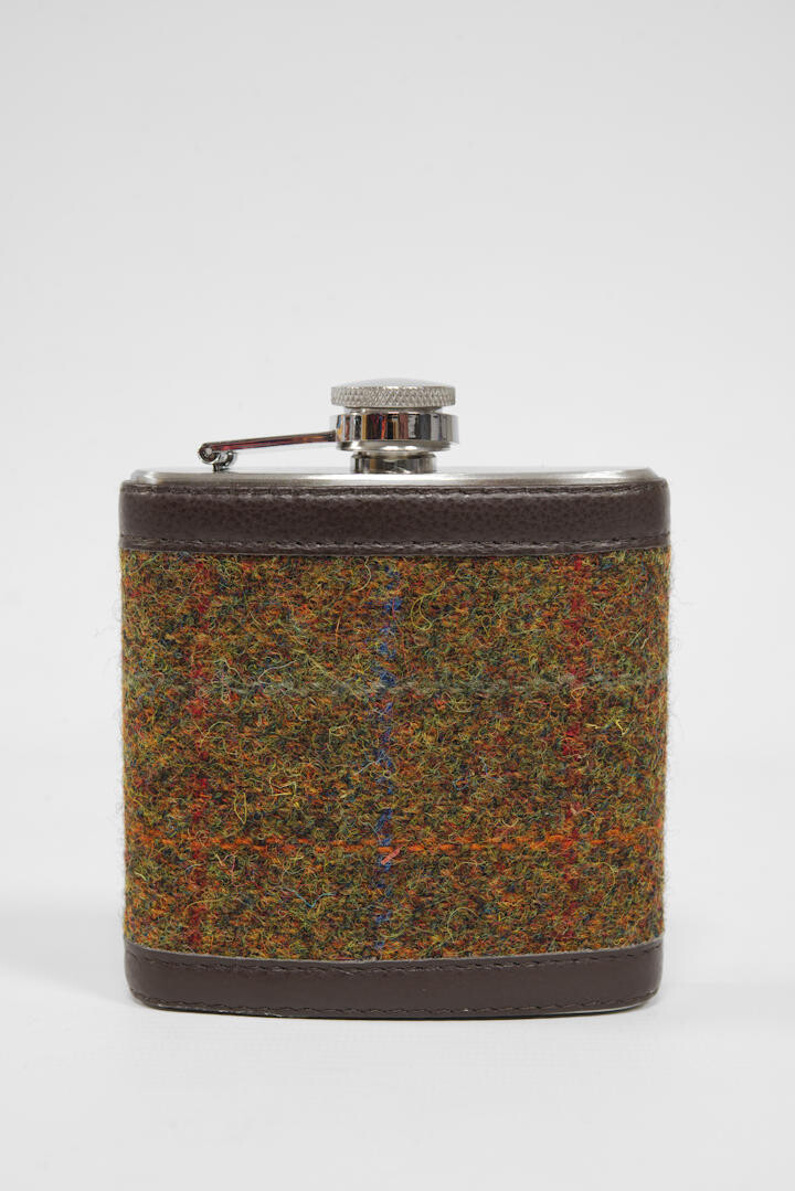 Harris Tweed Hip Flask | A0116 (Brown Leather)