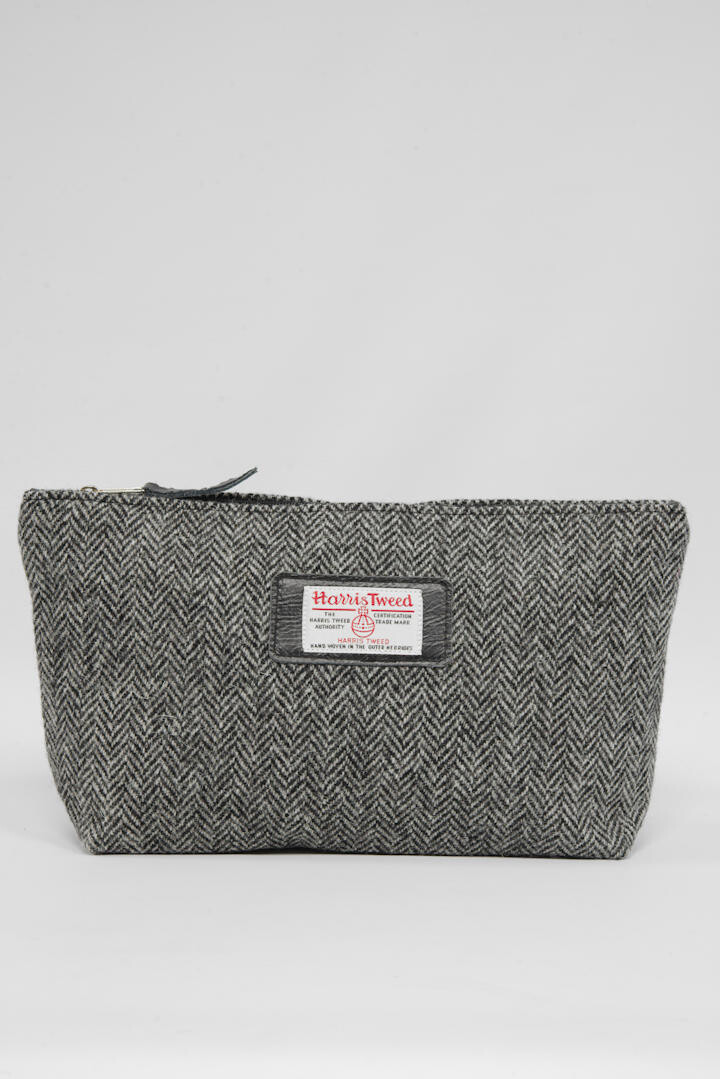 Harris Tweed Toiletries Bag A069 (Tan Leather) Harris Tweed
