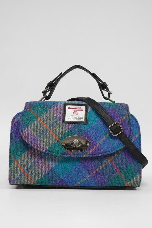 Harris Tweed Breagha Bag | A085 (C) (Black Leather)