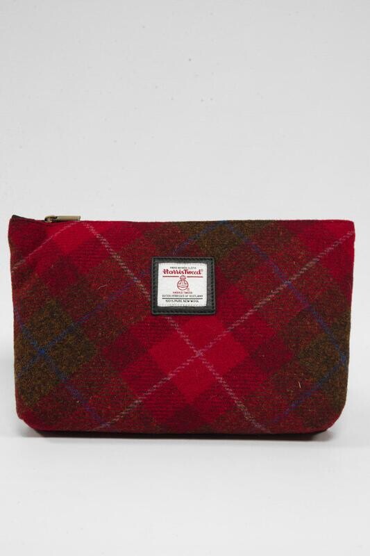 Harris Tweed Toiletries Bag | A001 (C) (Black Leather)