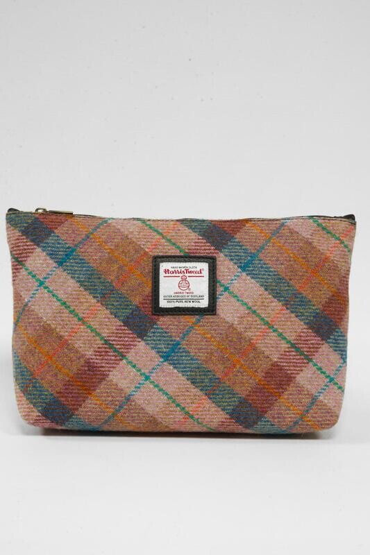 Harris Tweed Toiletries Bag | A0220 (C) (Black Leather)