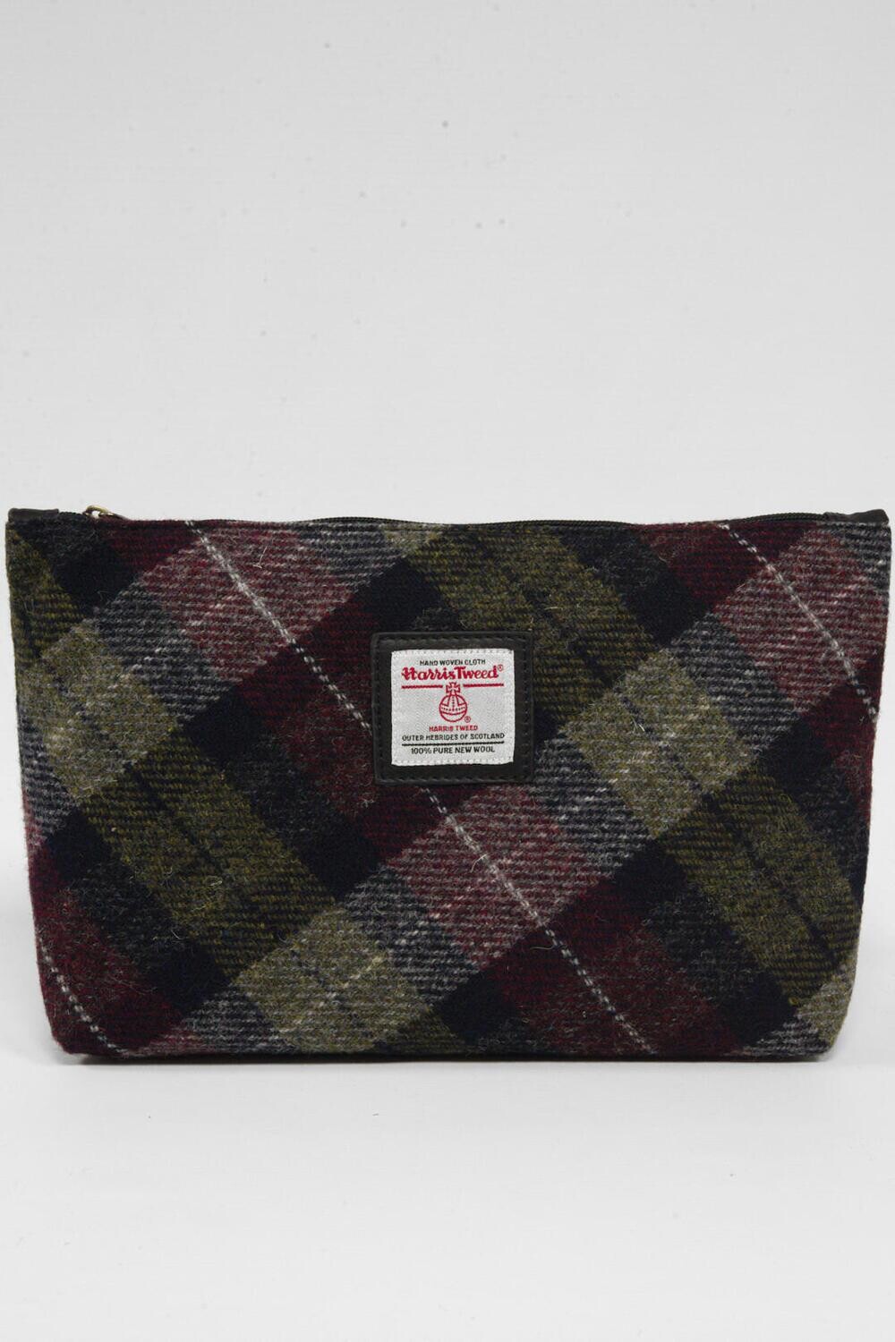 Harris Tweed Toiletries Bag | A0175 (C) (Black Leather)