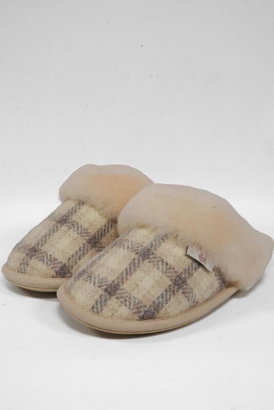 Harris Tweed Kate Slippers | Cream Check