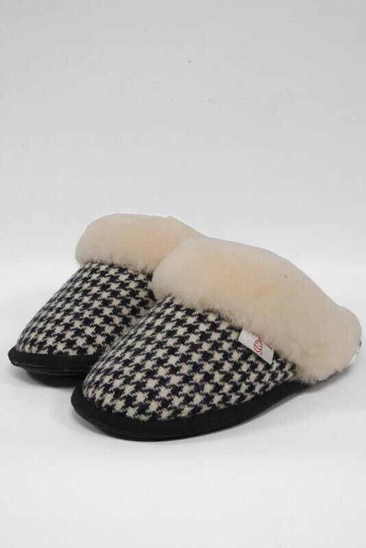 Harris Tweed Kate Slippers | Black/White Houndstooth