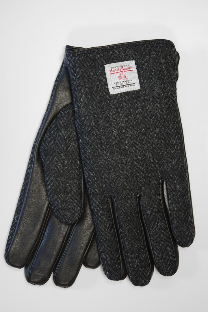 Harris Tweed Men&#39;s Gloves | Black Herringbone