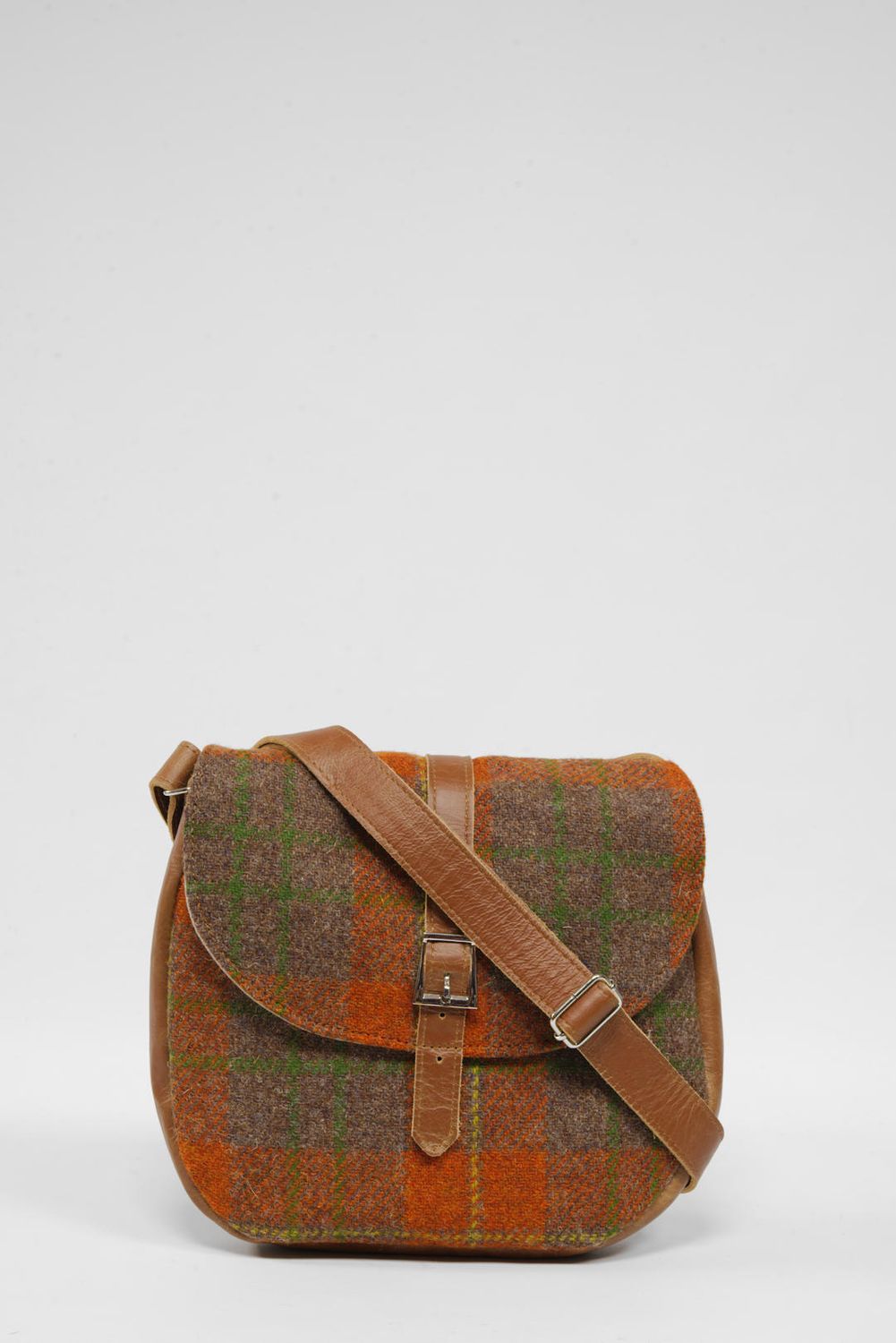 Harris Tweed Catriona Bag | A0124 (Tan Leather)