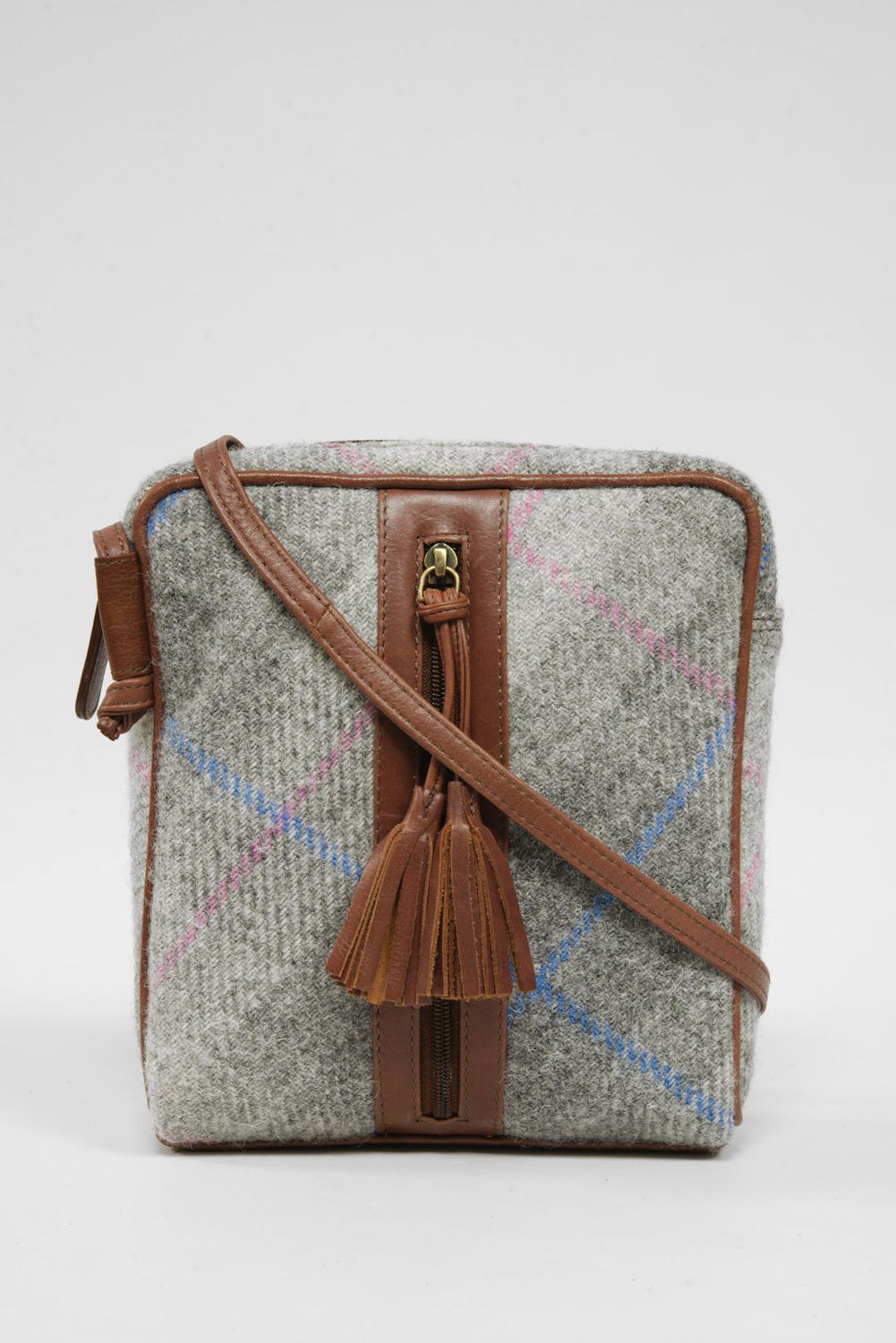 Harris Tweed Dolly Bag | A095