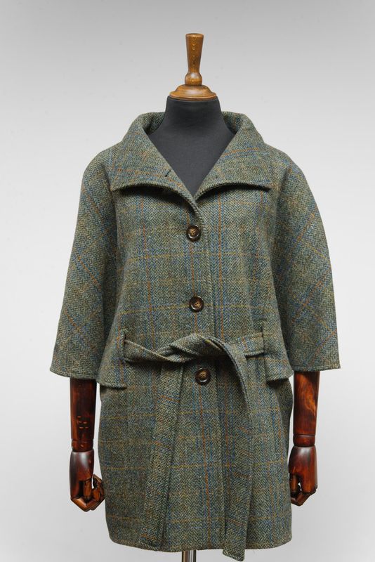 Harris Tweed Ladies Belted Cape | Green Herringbone w/Overcheck