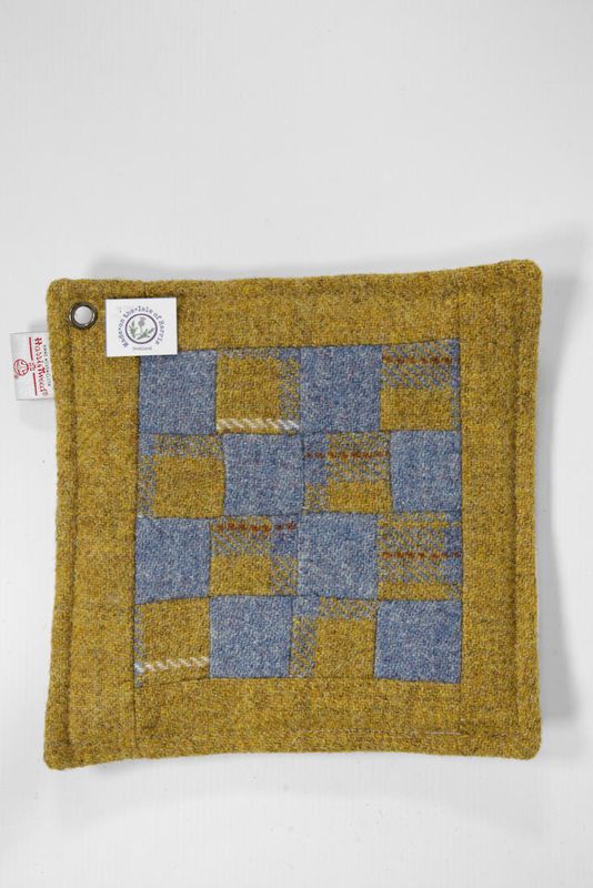 Harris Tweed Pot Stand | Patchwork 7