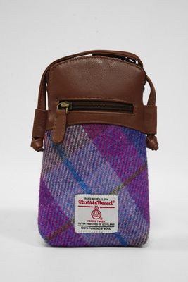 Harris Tweed Barvas Bag | A0114 (Brown Leather)