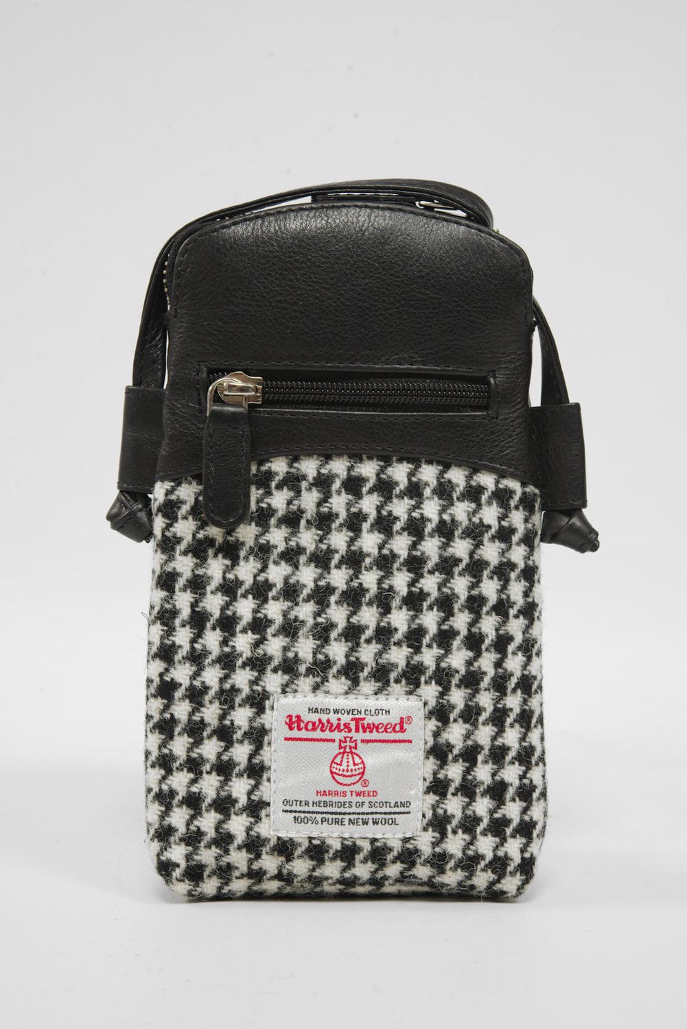 Harris Tweed Barvas Bag | H063 (Black Leather)