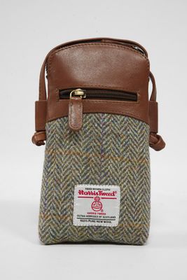 Harris Tweed Barvas Bag | HB107 (Brown Leather)