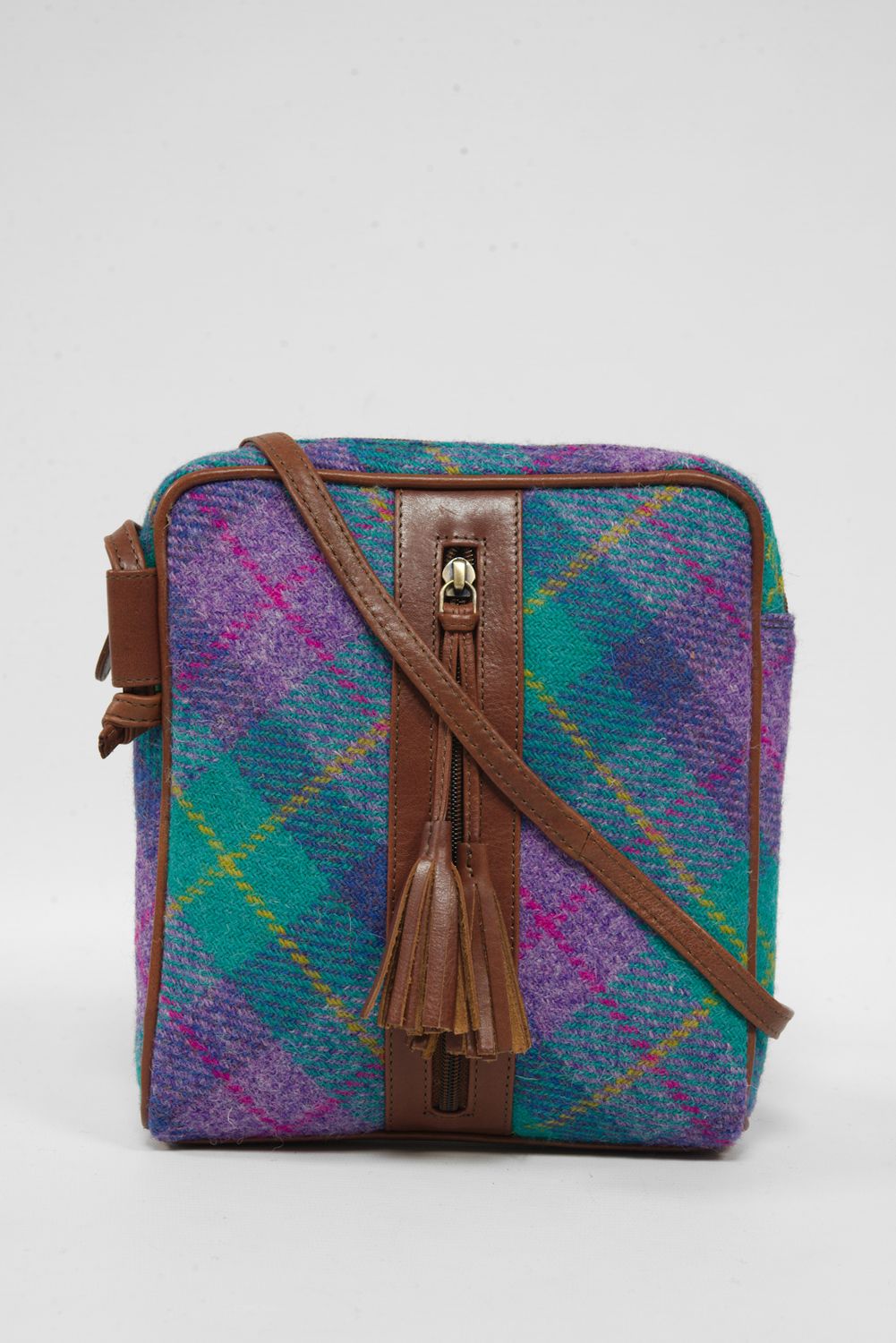 Harris Tweed Dolly Bag | A0222