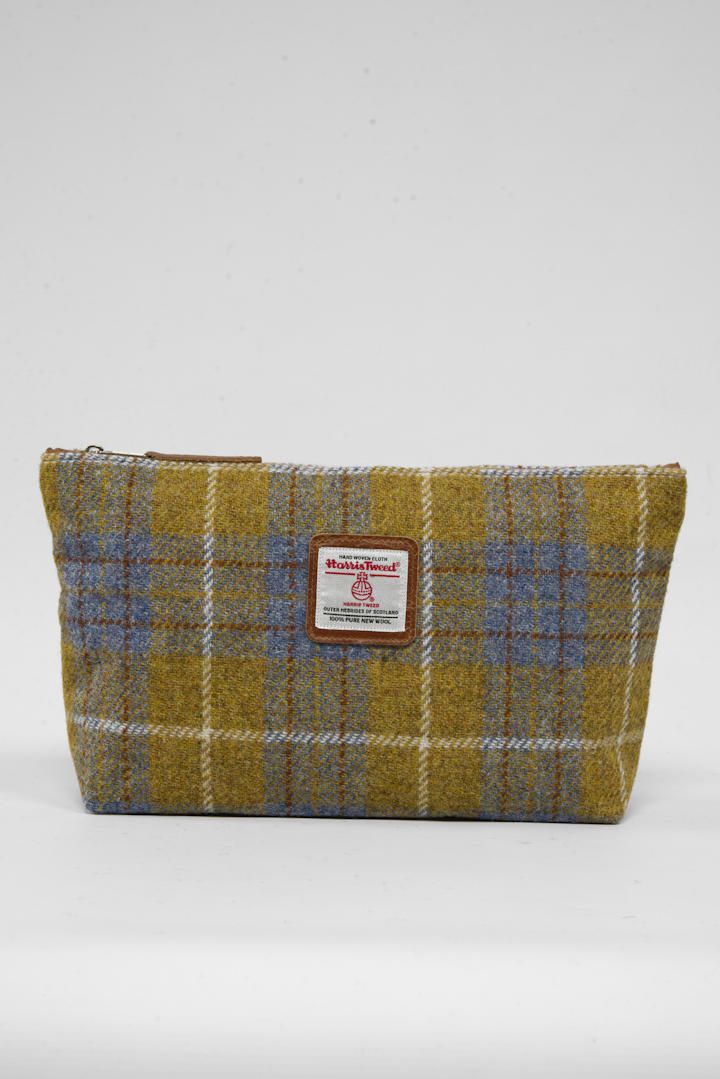 Harris Tweed Toiletries Bag | A0102 (Tan Leather)