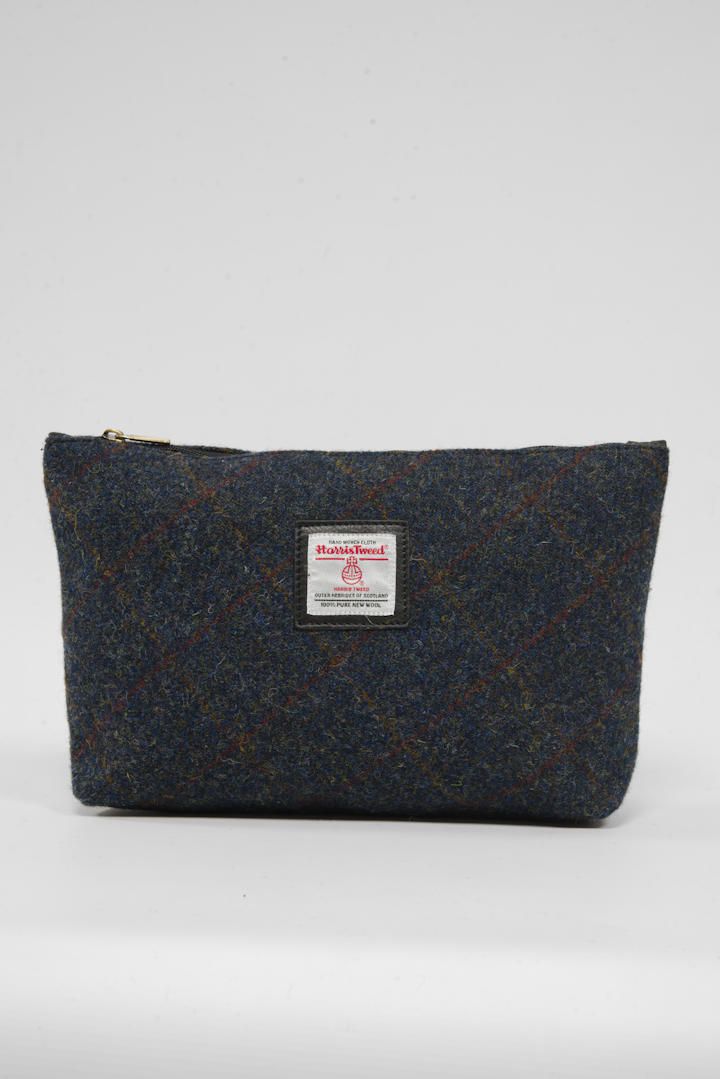 Harris Tweed Toiletries Bag | A0239 (C) (Black Leather)