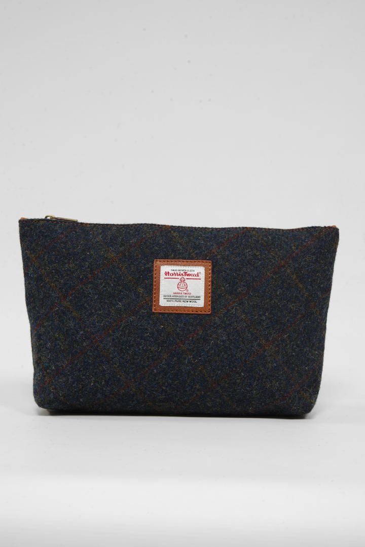 Harris Tweed Toiletries Bag | A0239 (C) (Tan Leather)