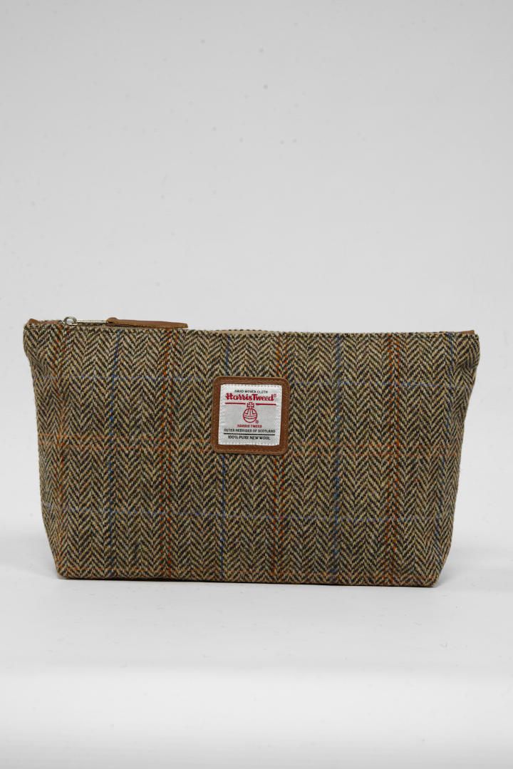 Harris Tweed Toiletries Bag | HB133 (Tan Leather)