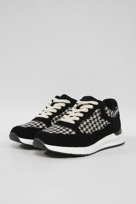 Harris Tweed Rosie Trainers | Black/White Houndstooth