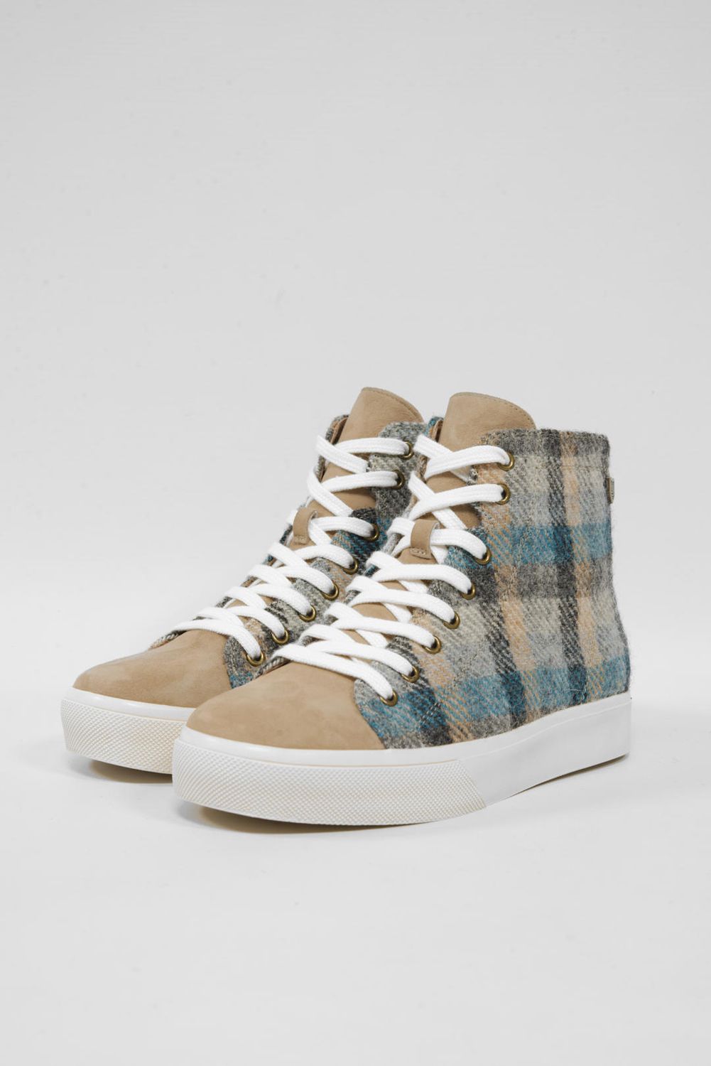 Harris Tweed Blair Trainers | Islander Check