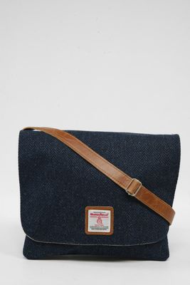 Harris Tweed Scalpay Bag | HB104 (Tan Leather)