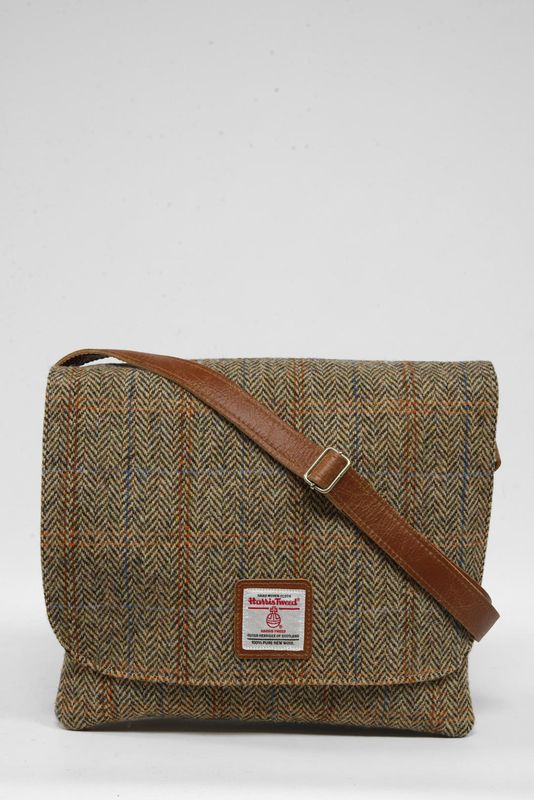 Harris Tweed Scalpay Bag | HB133 (Tan Leather)