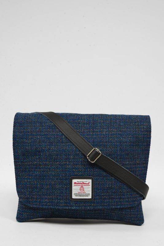 Harris Tweed Scalpay Bag | A0207 (Black Leather)