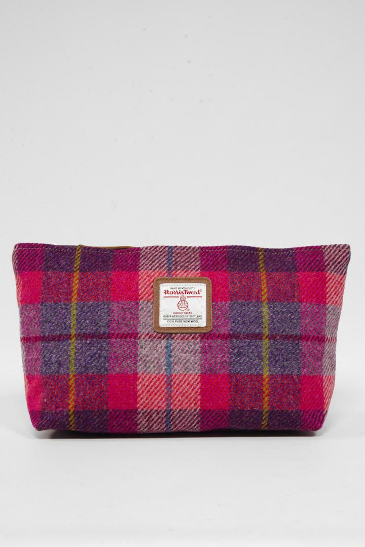 Harris Tweed Toiletries Bag | A088 (Tan Leather)