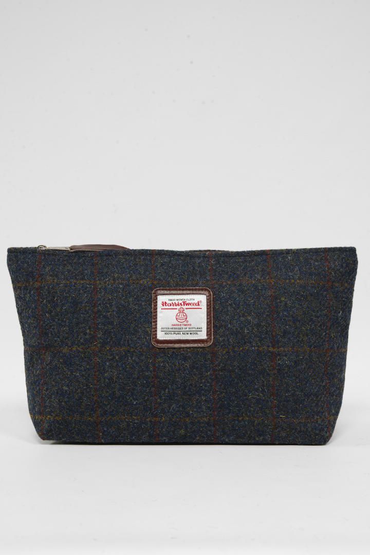 Harris Tweed Toiletries Bag | A0239 (Brown Leather)