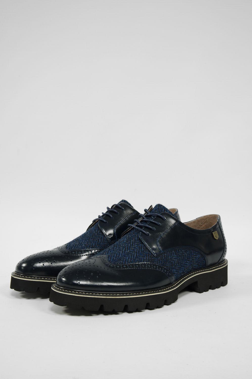 Harris Tweed Mens Classic Brogue | HB104