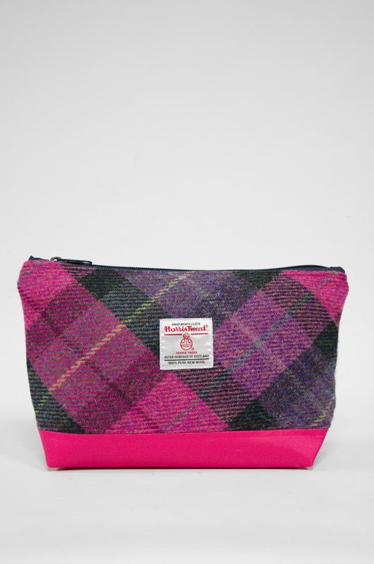 Harris Tweed Washbag | A0257 (C) (Pink)