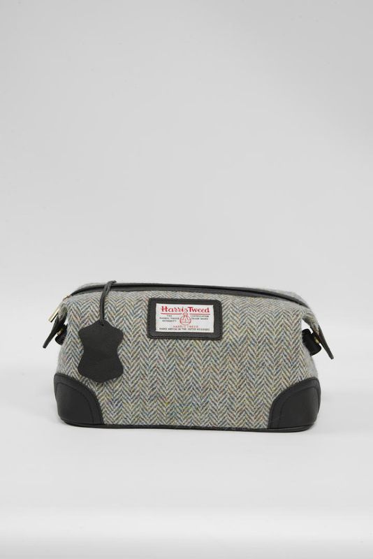 Harris Tweed Borve Washbag | HB109 (Black Leather)