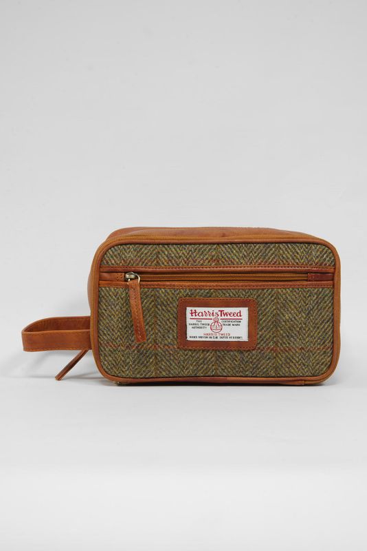Harris Tweed Large Washbag | HB67 (Tan Leather)