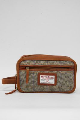 Harris Tweed Large Washbag | HB107 (Tan Leather)