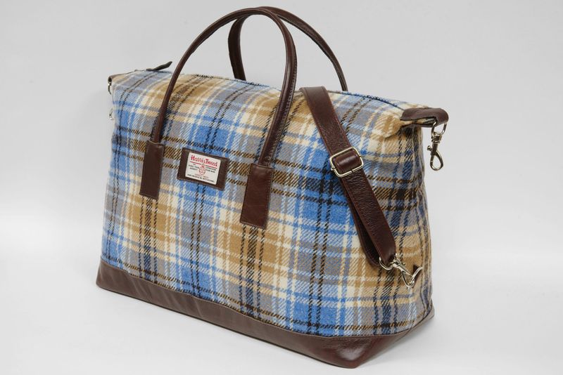 Harris Tweed Luggage Bag | A0219 (Brown Leather)