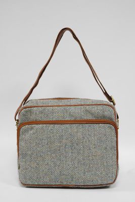 Harris Tweed Clisham Bag | HB109 (Tan Leather)