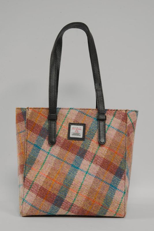 Harris Tweed Bays Bag | A0220 (C) (Black Leather)
