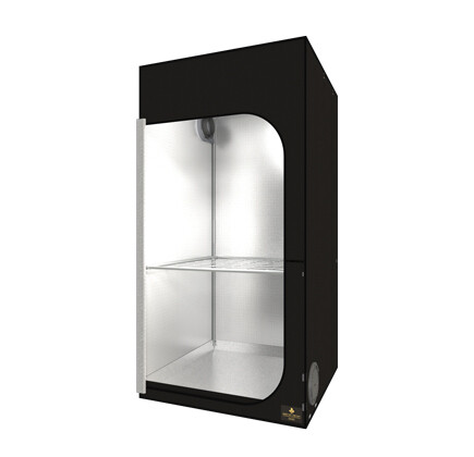 Secret Jardin Dark Street 90