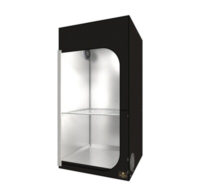 Secret Jardin Dark Street 90