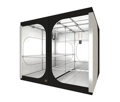 Secret Jardin Dark Room 240 R4.00