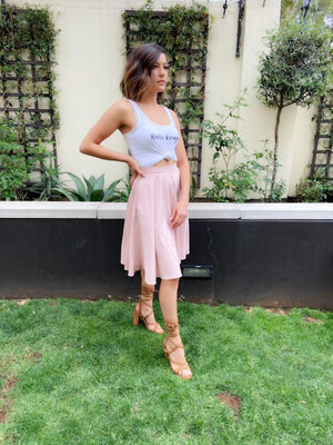 Audrey Short Pink size 32 & 34 Audrey Short Pink size 32 & 34