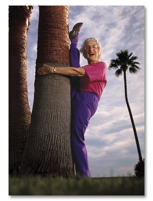 Elderly woman w/leg up